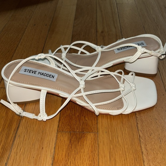 Steve Madden Sydnee White Heels - Picture 3 of 3